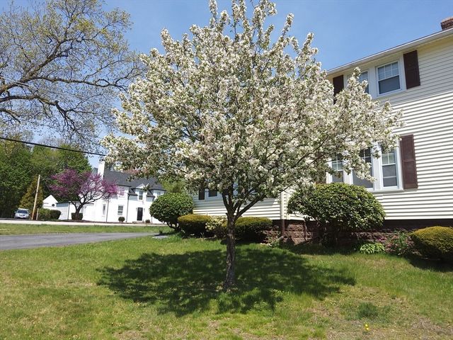 32-34 Elm St, Shrewsbury, MA 01545