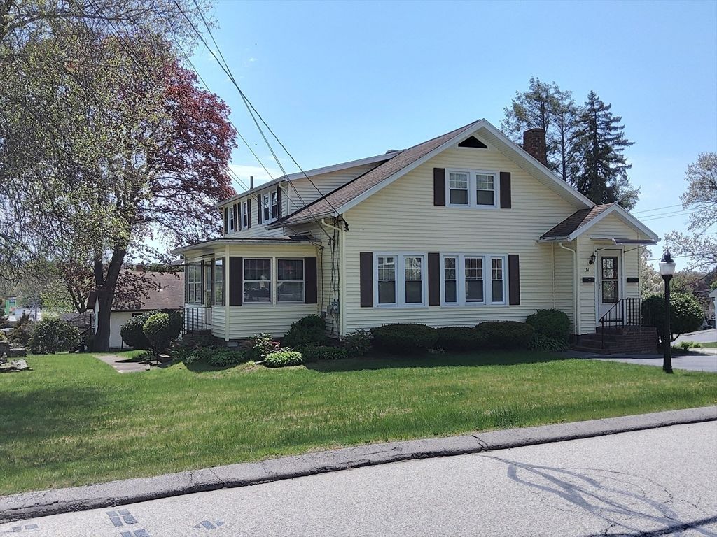 32-34 Elm St, Shrewsbury, MA 01545