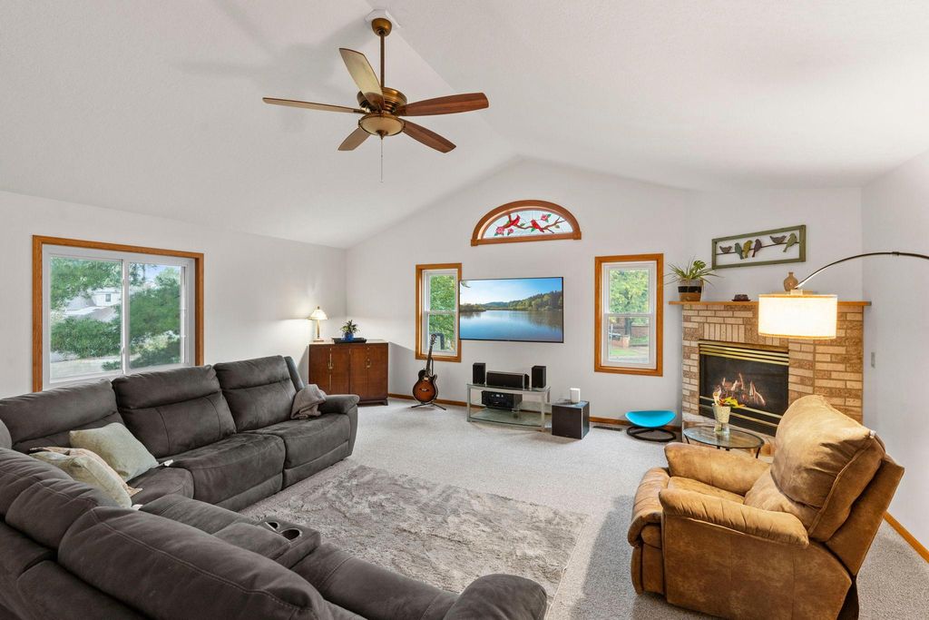 1464 Victoria Street N, Saint Paul, MN 55117 — photo 2