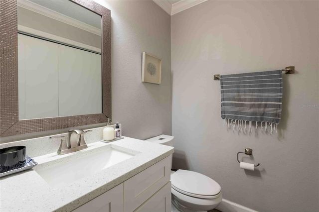 15307 W POND WOODS DRIVE 301, Tampa, FL 33618