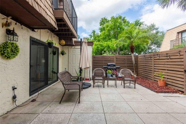 15307 W POND WOODS DRIVE 301, Tampa, FL 33618