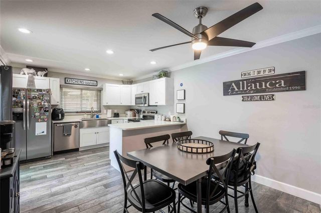 15307 W POND WOODS DRIVE 301, Tampa, FL 33618