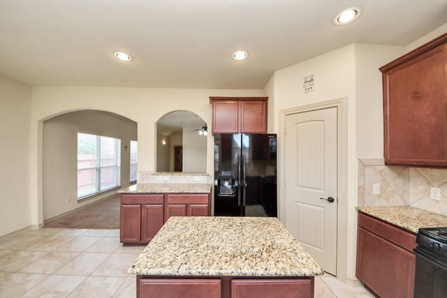 1902 Argos Drive, Missouri City, TX 77459