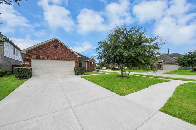 1902 Argos Drive, Missouri City, TX 77459