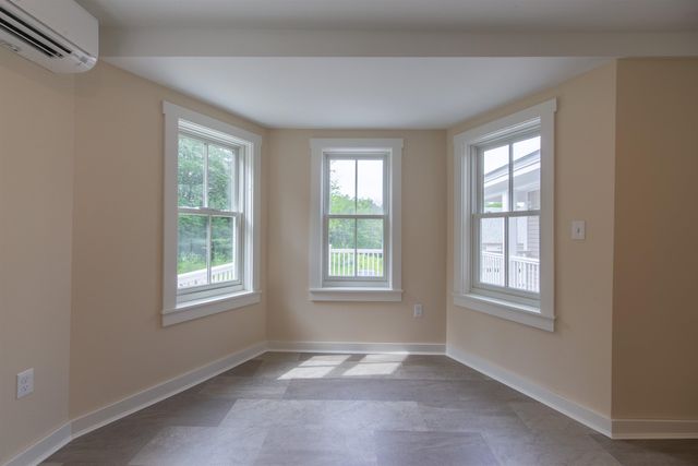 13 Mill Road, Tamworth, NH 03883