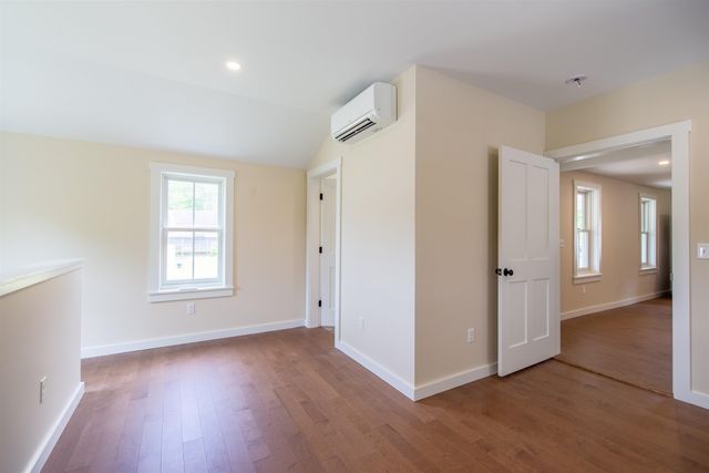 13 Mill Road, Tamworth, NH 03883