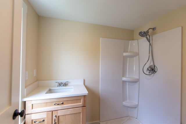 13 Mill Road, Tamworth, NH 03883