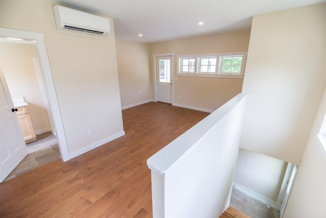 13 Mill Road, Tamworth, NH 03883