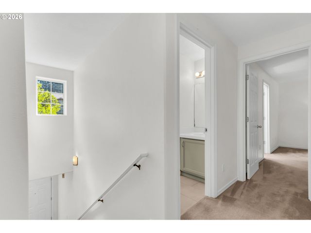 7246 Ne SHALEEN St, Hillsboro, OR 97124