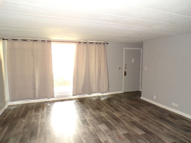 12548 Fairview Avenue 2B, Blue Island, IL 60406