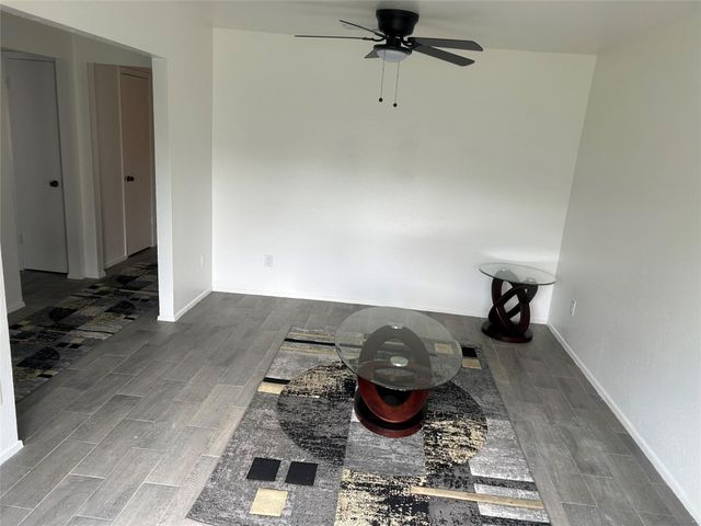 6851 Chasewood Drive, Houston, TX 77489