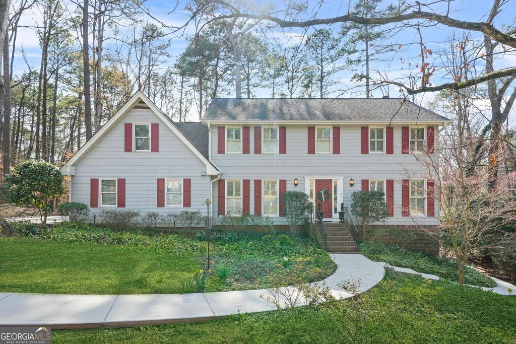 2086 Mountain Creek Court, Stone Mountain, GA 30087