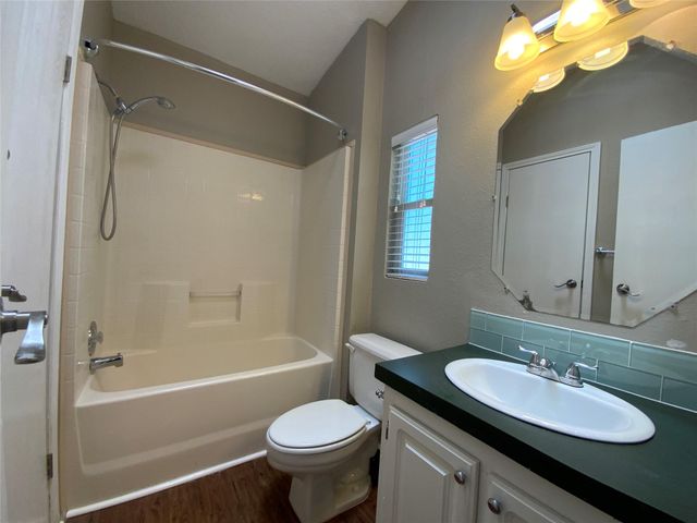 1301 Lipan TRL, Austin, TX 78733