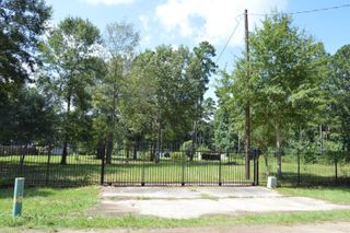 25646 Cambridge Boulevard, New Caney, TX 77357