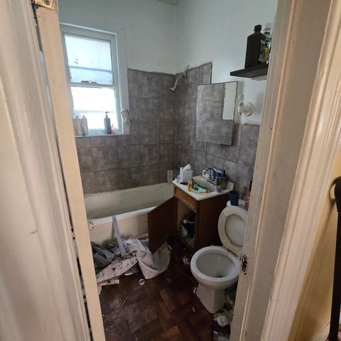 1817 W 21st Street, Chicago, IL 60608