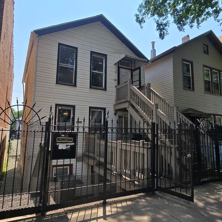 1817 W 21st Street, Chicago, IL 60608
