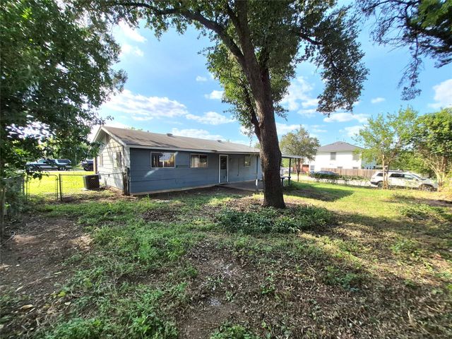 5701 Glen Meadow DR, Austin, TX 78745