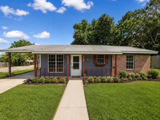5701 Glen Meadow DR, Austin, TX 78745