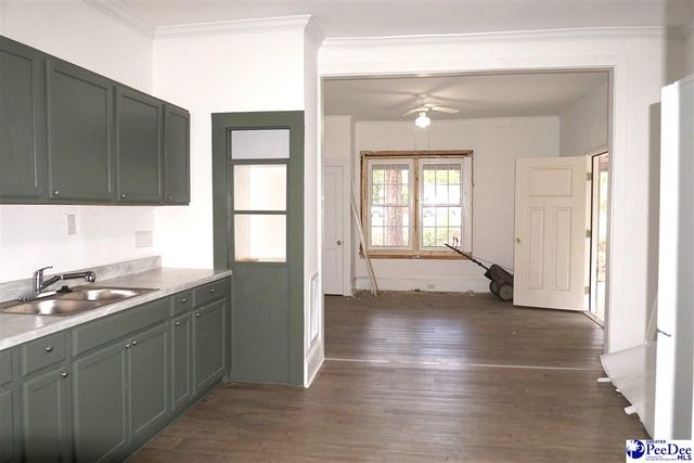 1586 Main Street, Darlington, SC 29532