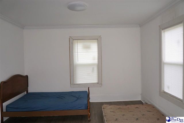 1586 Main Street, Darlington, SC 29532