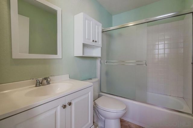 4044 Crystal Dawn Ln 203, San Diego, CA 92122