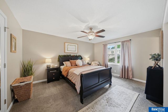 5001 S 65th Street, Lincoln, NE 68516