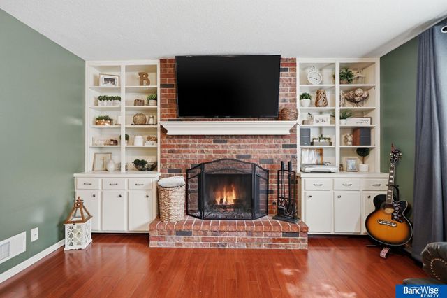 5001 S 65th Street, Lincoln, NE 68516