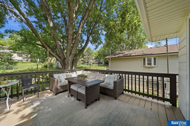 5001 S 65th Street, Lincoln, NE 68516