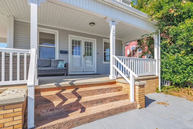 12 East Avenue, West Haven, CT 06516