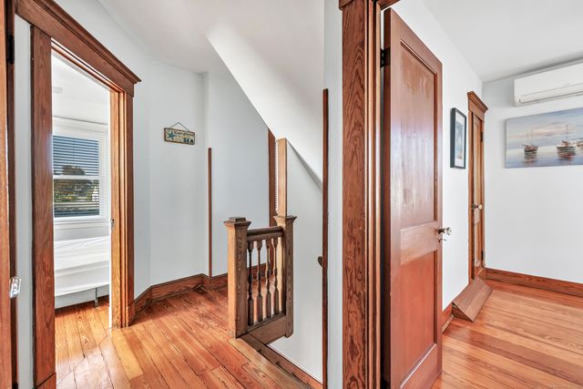 12 East Avenue, West Haven, CT 06516