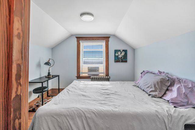 12 East Avenue, West Haven, CT 06516