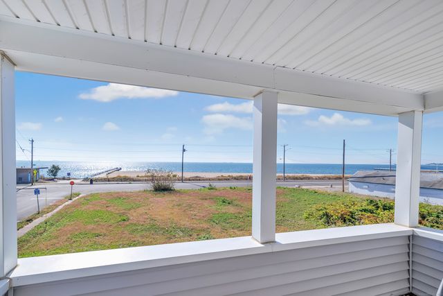 12 East Avenue, West Haven, CT 06516