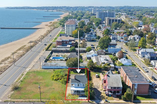 12 East Avenue, West Haven, CT 06516