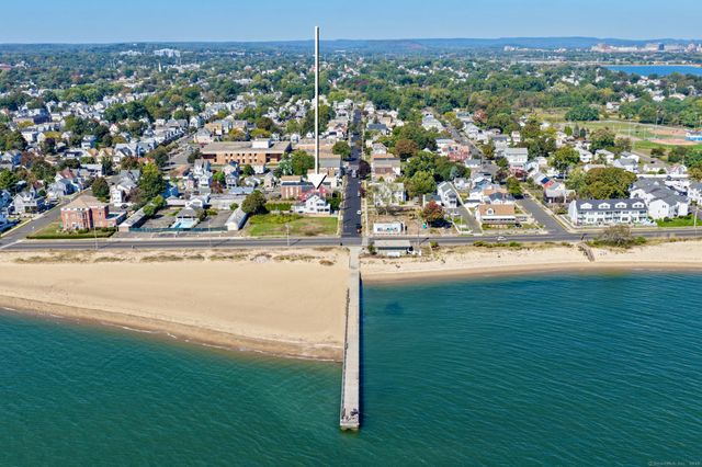 12 East Avenue, West Haven, CT 06516