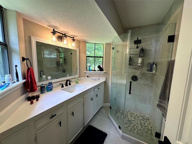 12289 Thompson Road, Willis, TX 77318