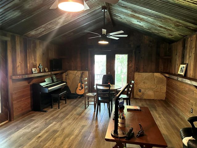 12289 Thompson Road, Willis, TX 77318