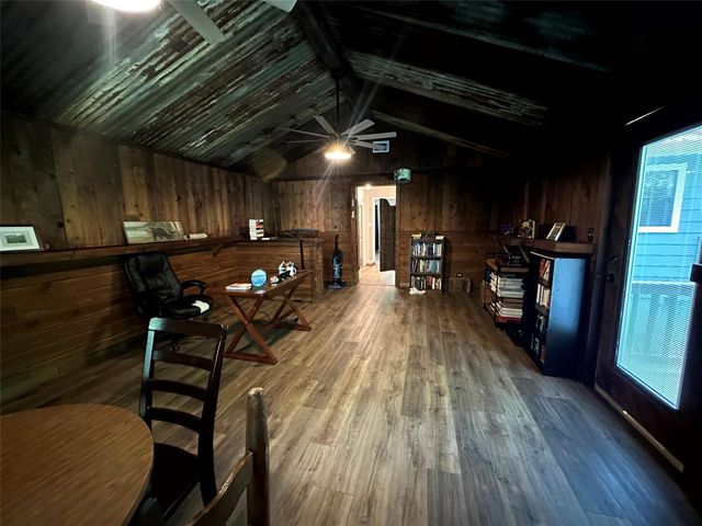 12289 Thompson Road, Willis, TX 77318