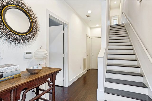 4111 Newton Avenue 33, Dallas, TX 75219