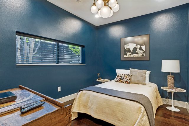 4111 Newton Avenue 33, Dallas, TX 75219