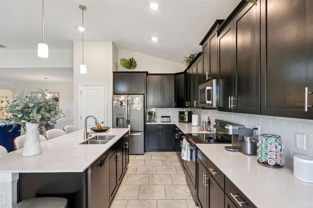 Image 25 of property listing at 8999 CROQUET COURT, Davenport, FL 33896