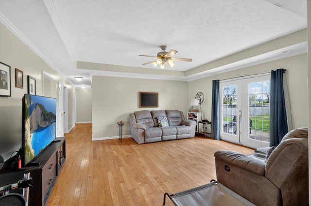 766 Rock Springs Rd, Castalian Springs, TN 37031