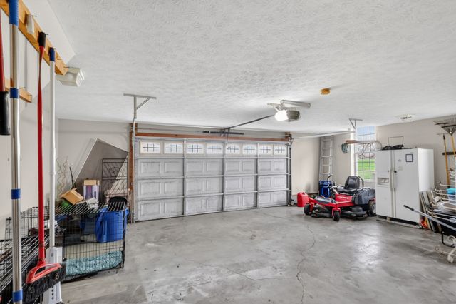 766 Rock Springs Rd, Castalian Springs, TN 37031