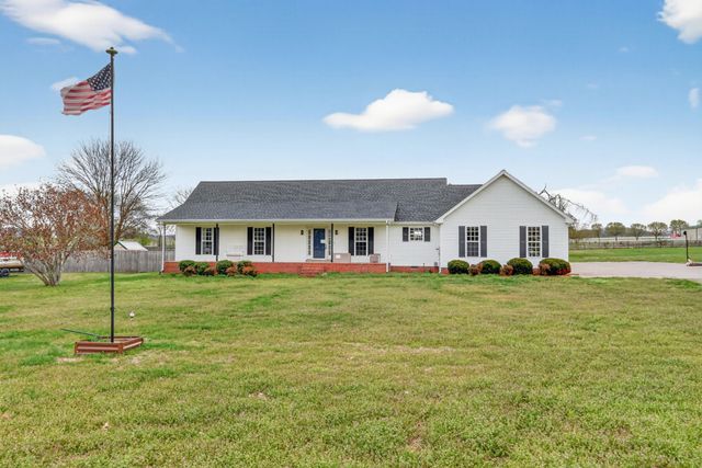 766 Rock Springs Rd, Castalian Springs, TN 37031