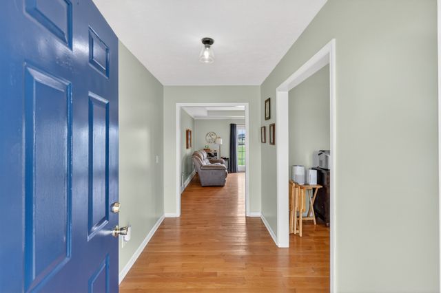 766 Rock Springs Rd, Castalian Springs, TN 37031