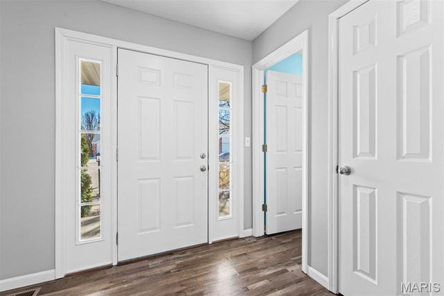 2705 Cabin Creek Court, Edwardsville, IL 62025