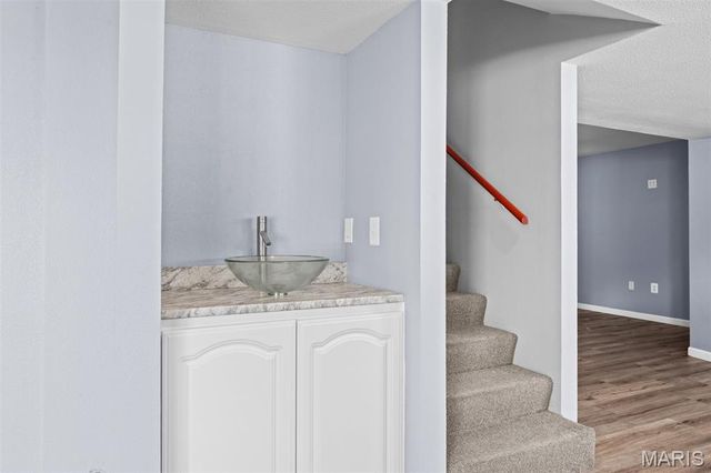 2705 Cabin Creek Court, Edwardsville, IL 62025