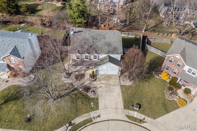 2705 Cabin Creek Court, Edwardsville, IL 62025