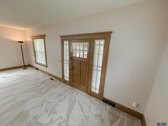1724 S 22nd Street, Lincoln, NE 68502