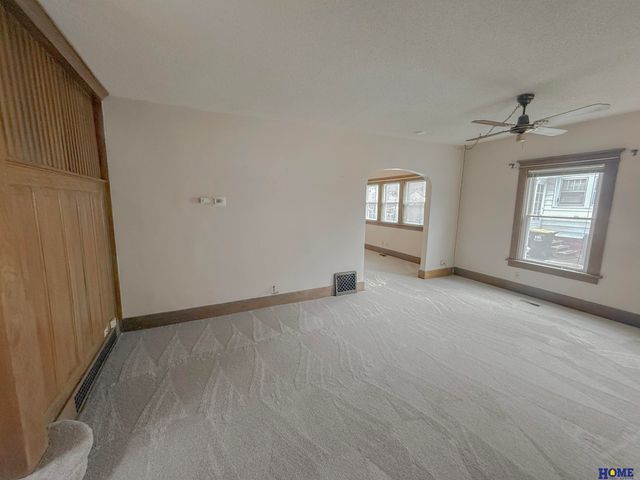 1724 S 22nd Street, Lincoln, NE 68502