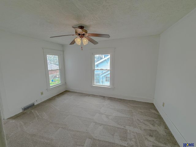 1724 S 22nd Street, Lincoln, NE 68502